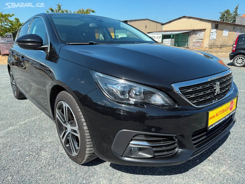 Peugeot 308 1.6HDI 88kW 1. MAJITEL ALLURE SKY